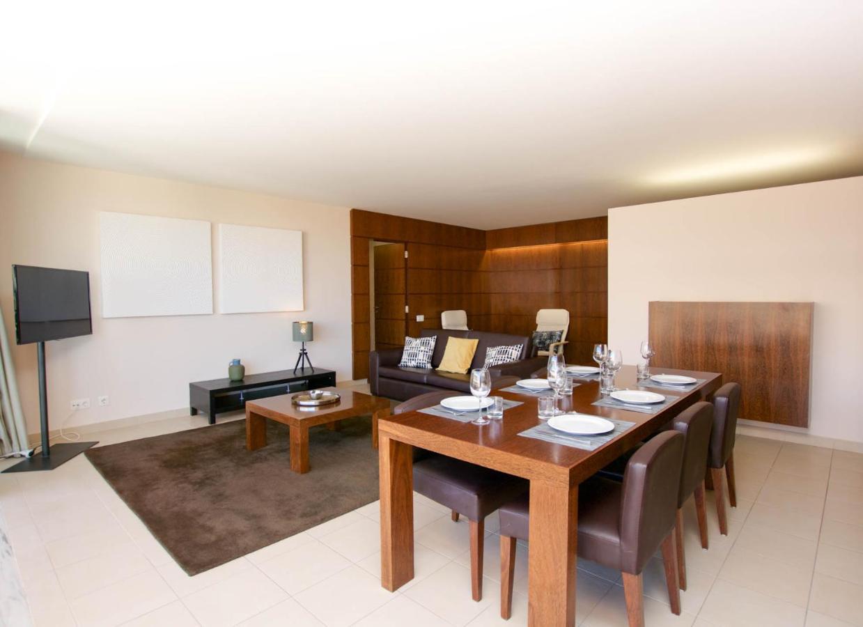Salgados, Relax & Fun For Family Apartment Guia  Bagian luar foto